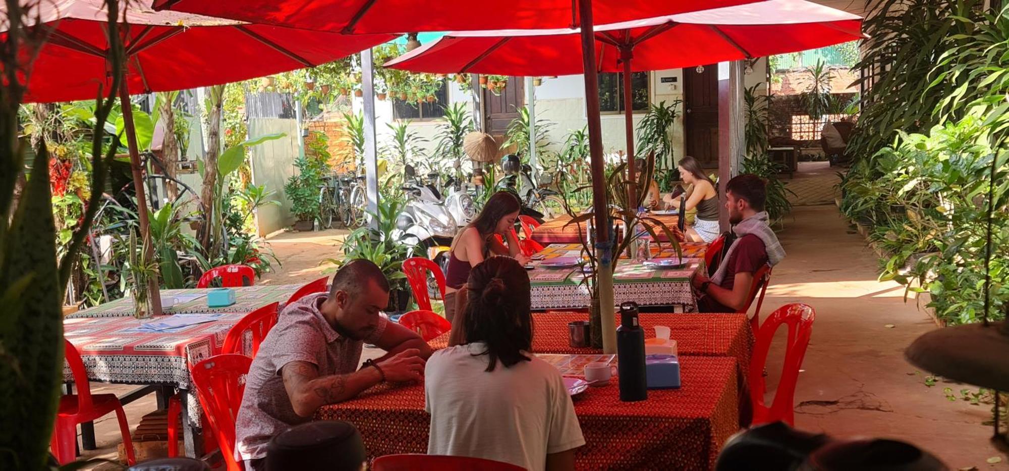 Relax Resort Angkor Villa Siem Reap Extérieur photo
