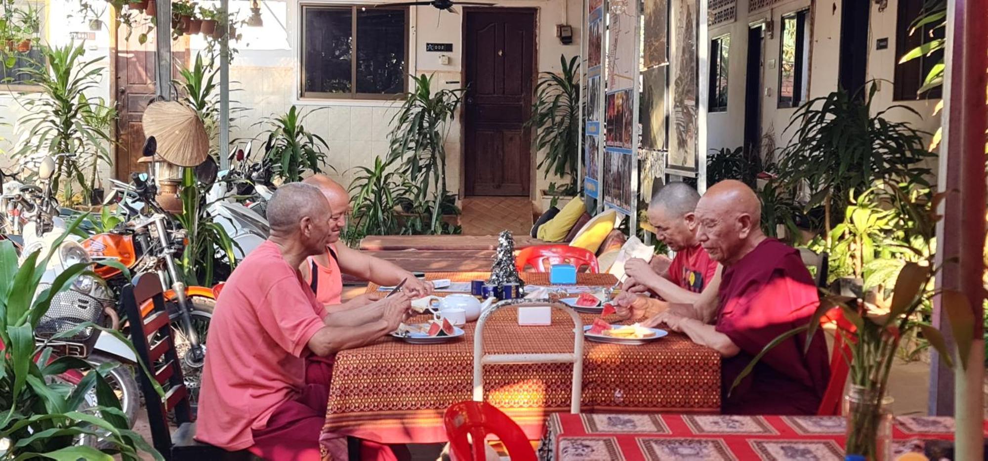 Relax Resort Angkor Villa Siem Reap Extérieur photo