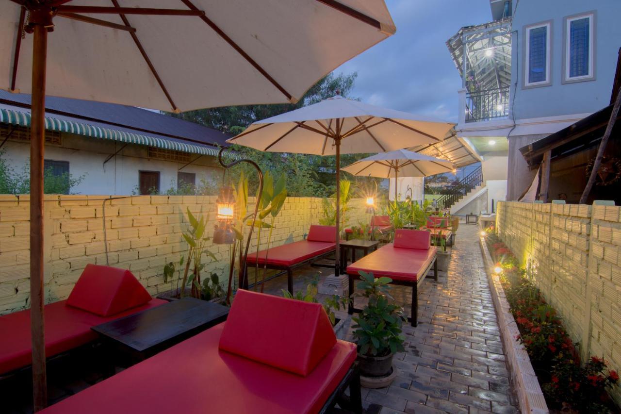 Relax Resort Angkor Villa Siem Reap Extérieur photo